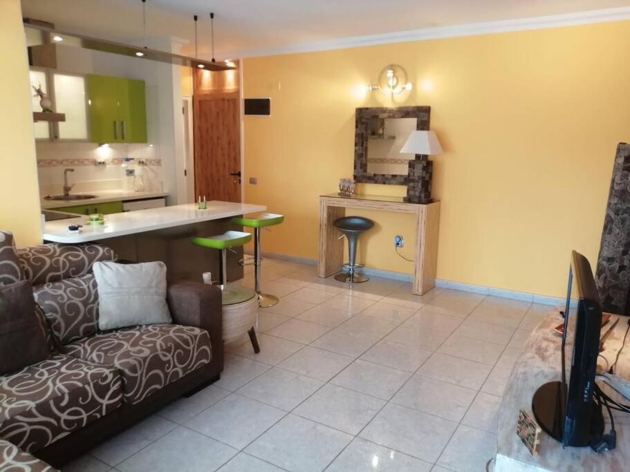 Appartamento Casa Lucia Arona  Esterno foto